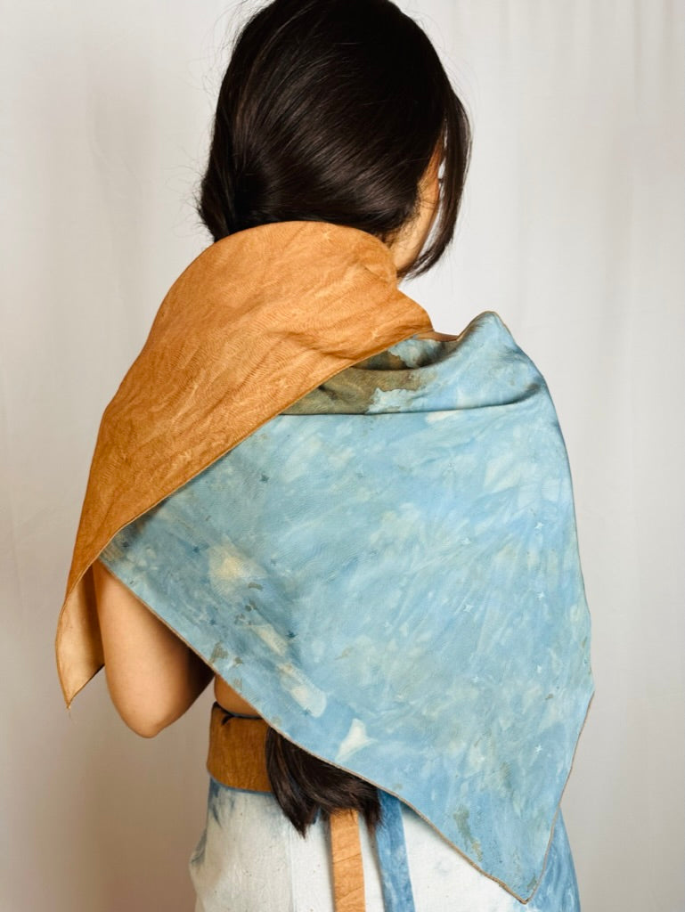 [Only 1 Available] Natural Indigo/Persimmon-Dyed Scarf